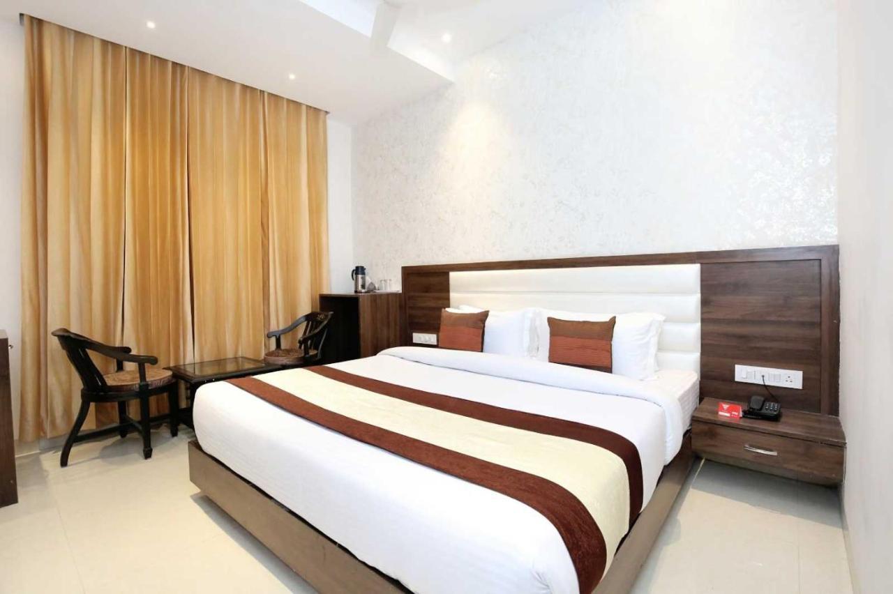 Hotel O Grand Star Amritsar Exterior foto