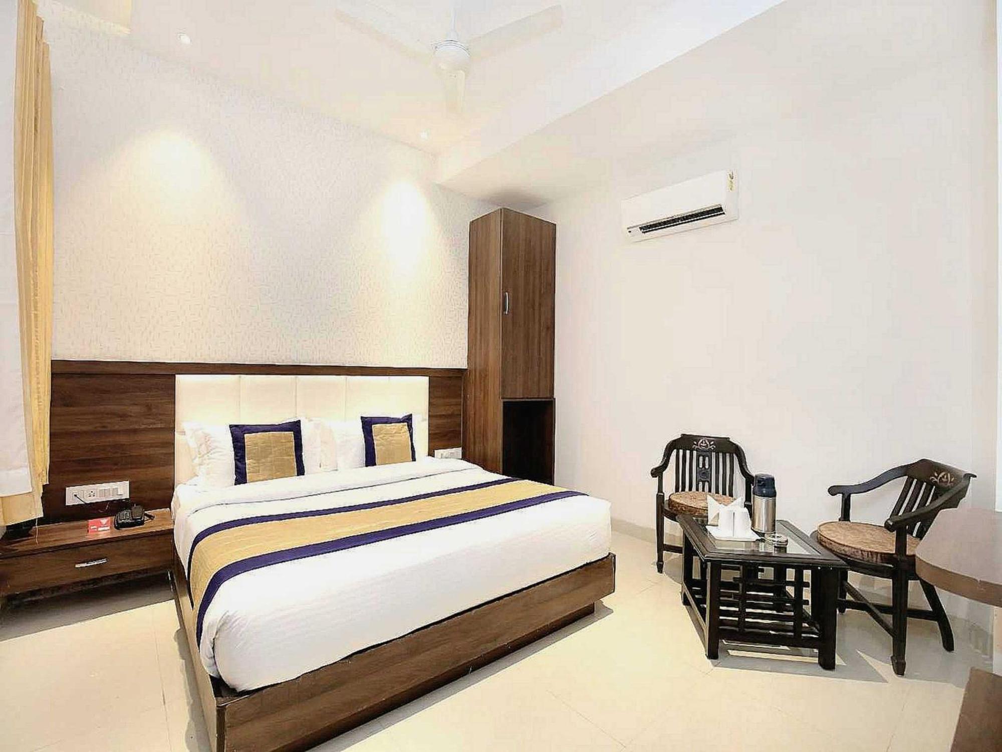 Hotel O Grand Star Amritsar Exterior foto